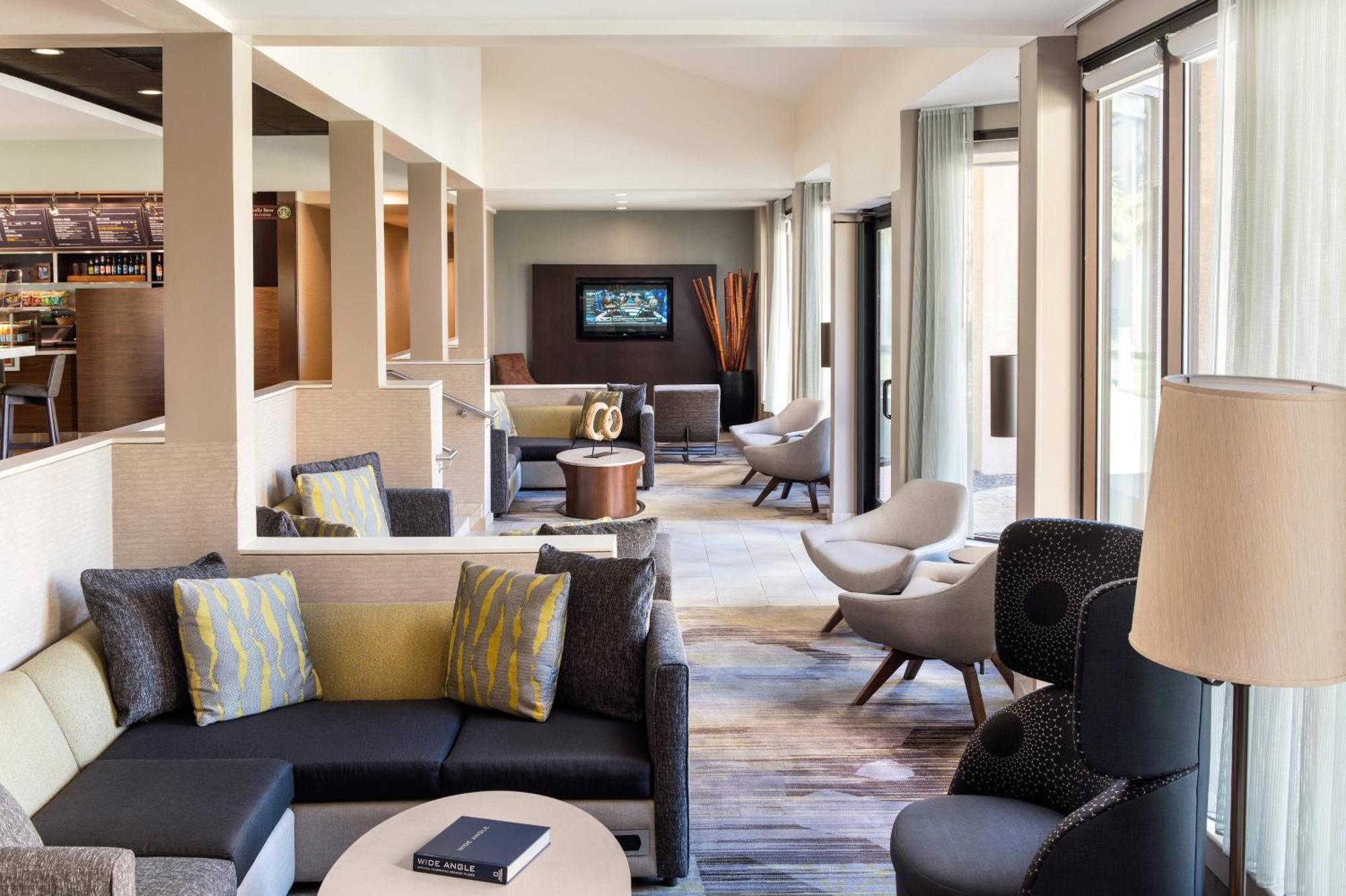 Courtyard By Marriott San Diego Sorrento Valley Exterior photo