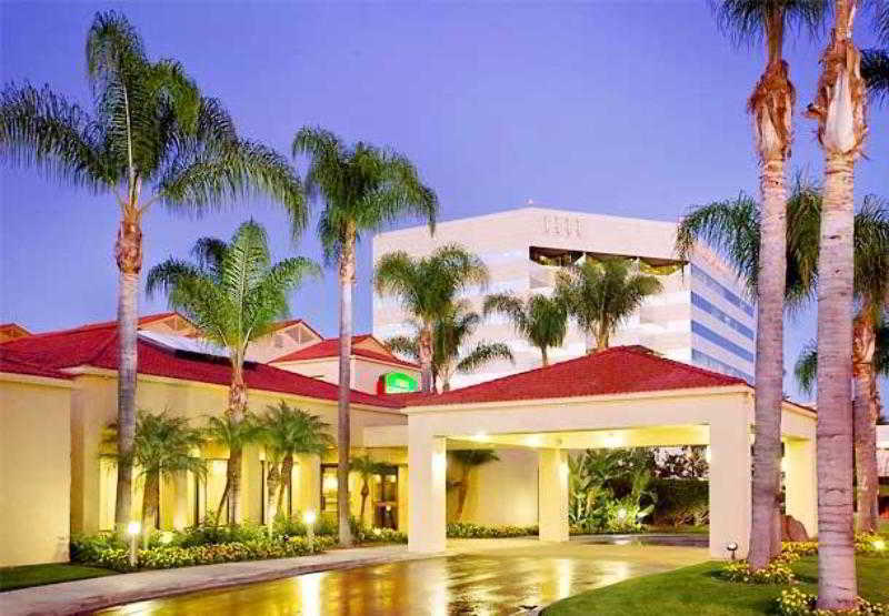 Courtyard By Marriott San Diego Sorrento Valley Exterior photo