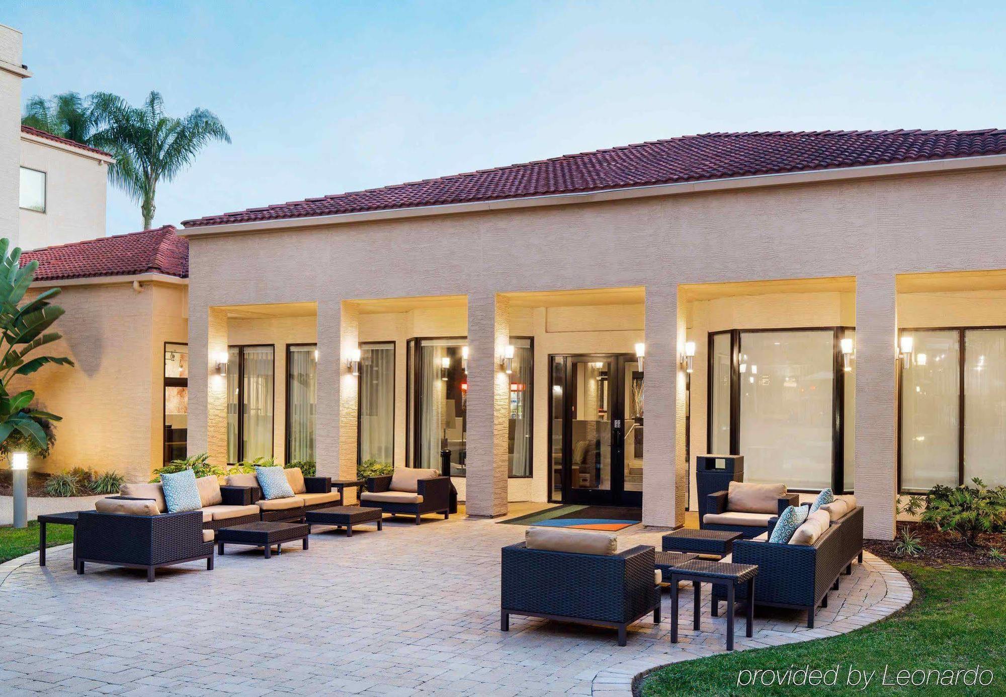 Courtyard By Marriott San Diego Sorrento Valley Exterior photo