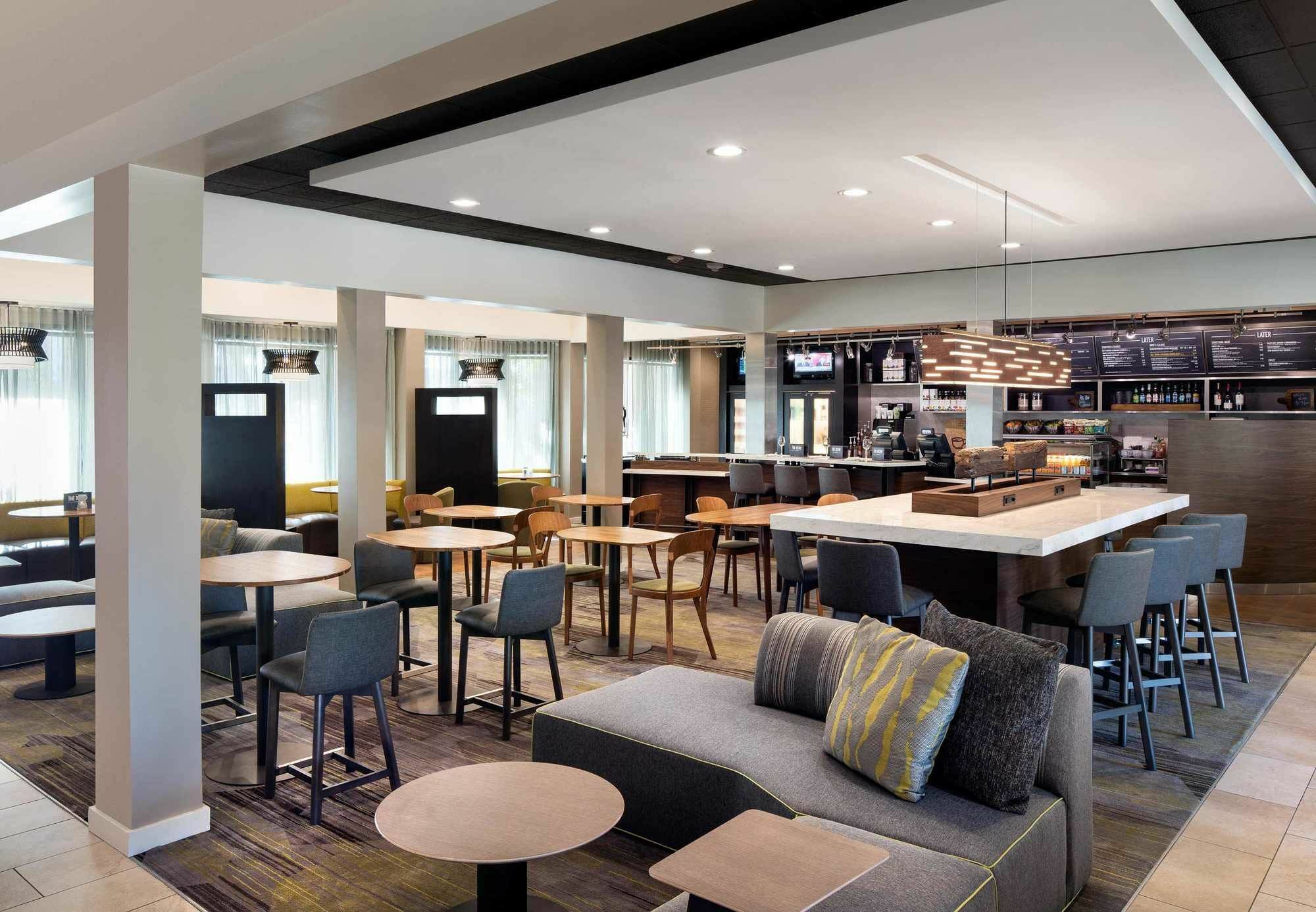 Courtyard By Marriott San Diego Sorrento Valley Exterior photo